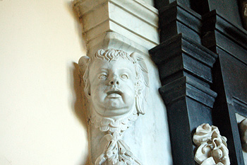 Detail on the tomb of Lady Jane Hart August 2011